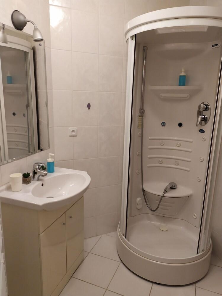 Kate & Jenny - Two-Level Apartment In The Old Town Bratislava Extérieur photo