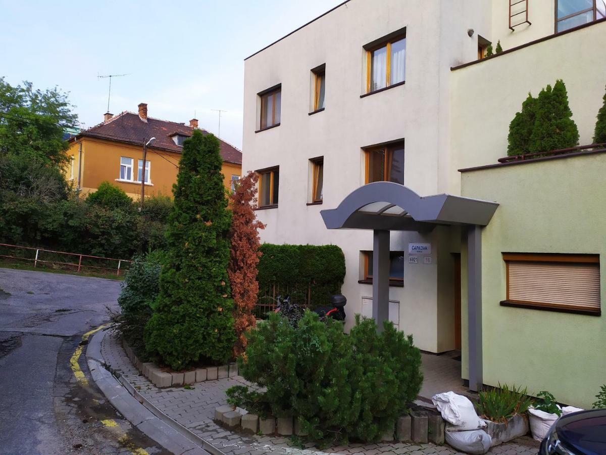 Kate & Jenny - Two-Level Apartment In The Old Town Bratislava Extérieur photo